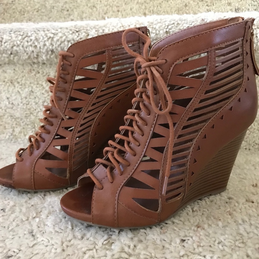 Lacey Style Open Toe Shoes by ZIGI SOHO